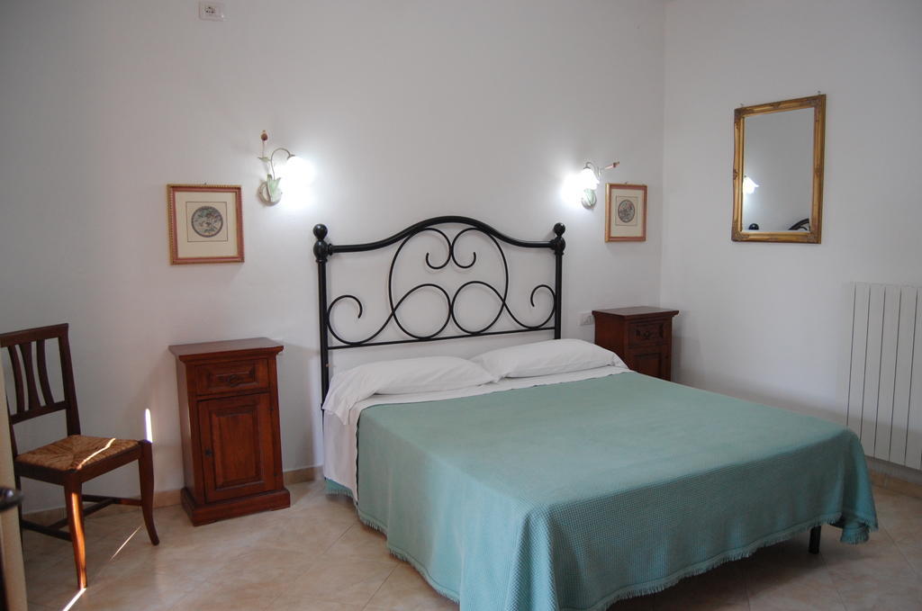 Agriturismo La Sede Di Carlo Saturnia Szoba fotó